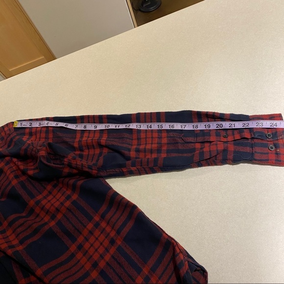 H & M Casual button down - Picture 7 of 7